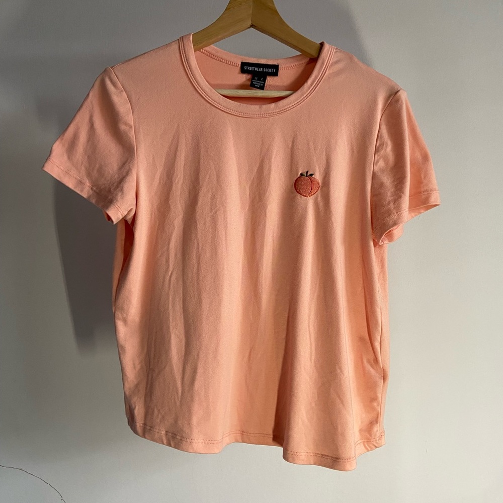 Peach T-Shitt